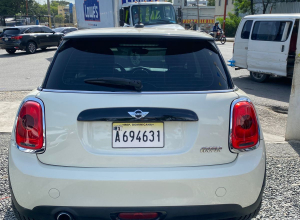 MINI Cooper Básico
