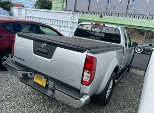 Nissan Frontier SV