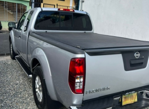 Nissan Frontier SV