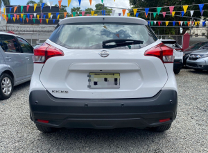 Nissan Kicks Basico