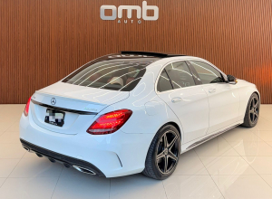 Mercedes-Benz Clase C 300