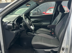 Nissan Kicks S
