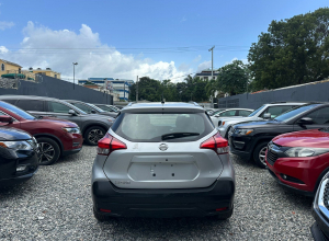 Nissan Kicks S