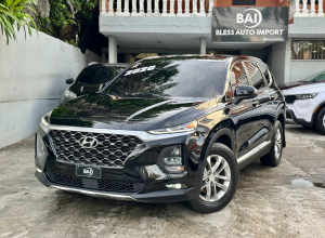 Hyundai Santa Fe SE