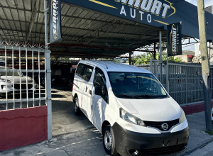 Nissan NV 200