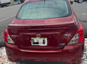 Nissan Versa Básico