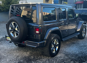 Jeep Wrangler Sahara Unlimited