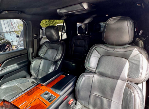 Lincoln Navigator Reserve