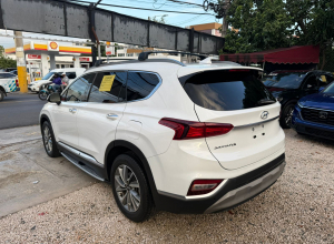 Hyundai Santa Fe SEL