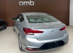 Hyundai Elantra Limited