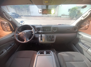 Nissan Caravan Básico