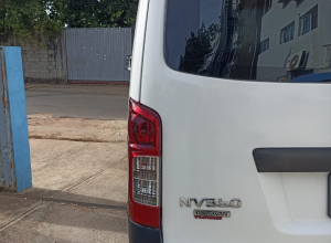 Nissan Caravan Básico