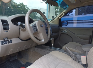 Nissan Pathfinder SV