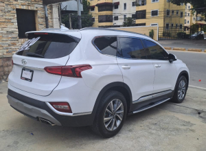 Hyundai Santa Fe SEL