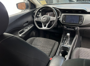 Nissan Kicks SV