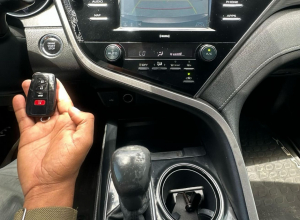 Toyota Camry SE