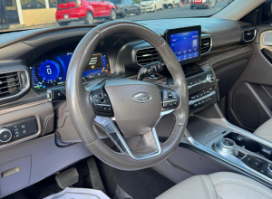 Ford Explorer Platinum