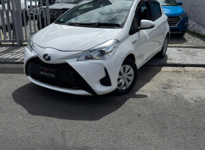 Toyota Vitz Básico
