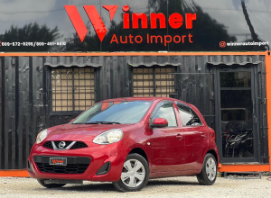 Nissan March Básico