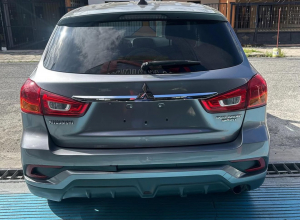 Mitsubishi Outlander Sport