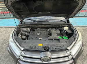 Toyota Highlander SE