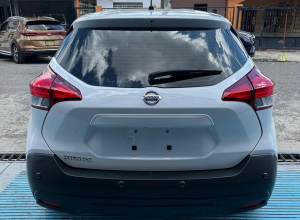 Nissan Kicks S