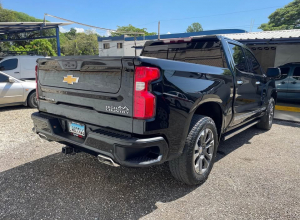 Chevrolet Silverado High Country