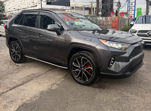 Toyota RAV4 XLE