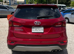 Hyundai Santa Fe SE