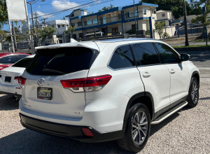Toyota Highlander XLE