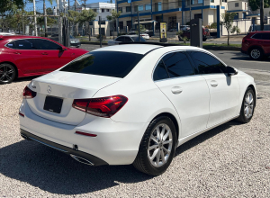Mercedes-Benz Clase CLA 200
