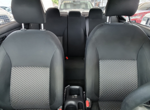 Nissan Versa SE