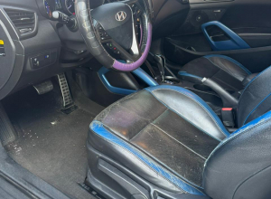 Hyundai Veloster Básico