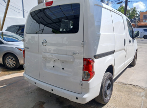 Nissan NV 200