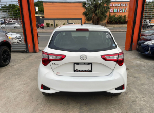 Toyota Vitz Básico