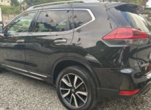 Nissan Rogue SL