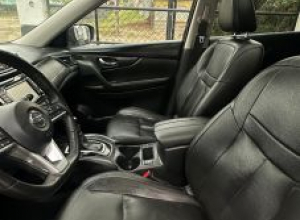 Nissan Rogue SL