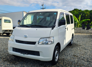 Toyota Town Ace Basico