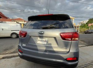 Kia Sorento LX