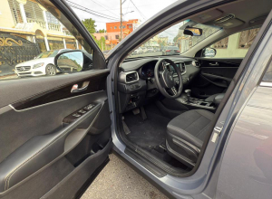 Kia Sorento LX