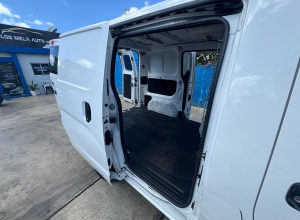 Nissan NV 200