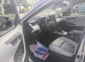 Toyota RAV4 XLE Premium