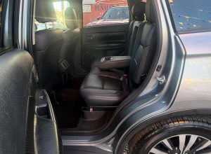 Mitsubishi Outlander SE