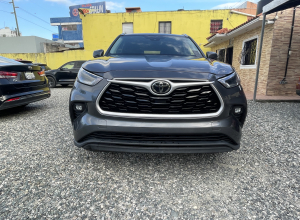 Toyota Highlander XLE