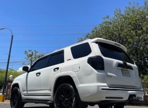 Toyota 4Runner Limited Nightshade