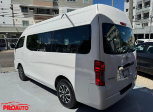 Nissan URVAN Básico