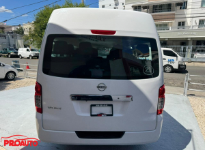 Nissan URVAN Básico