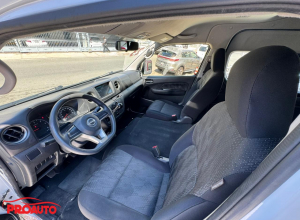 Nissan URVAN Básico