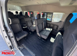 Nissan URVAN Básico