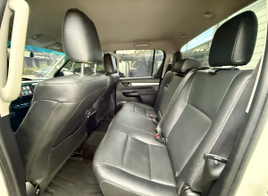 Toyota Hilux SRV